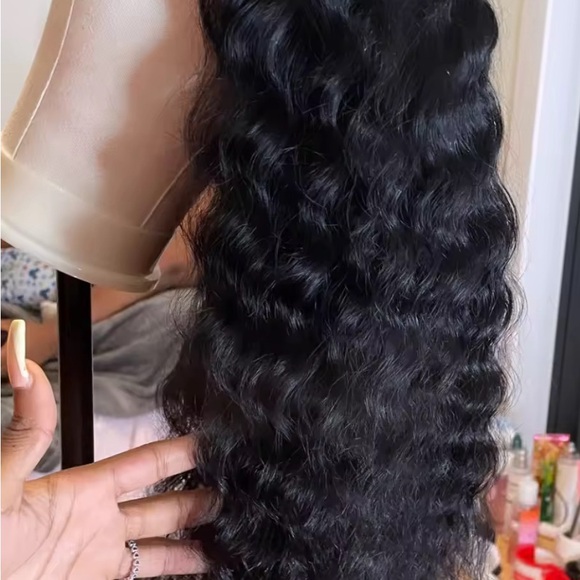 Hair - Picture 6 of 9